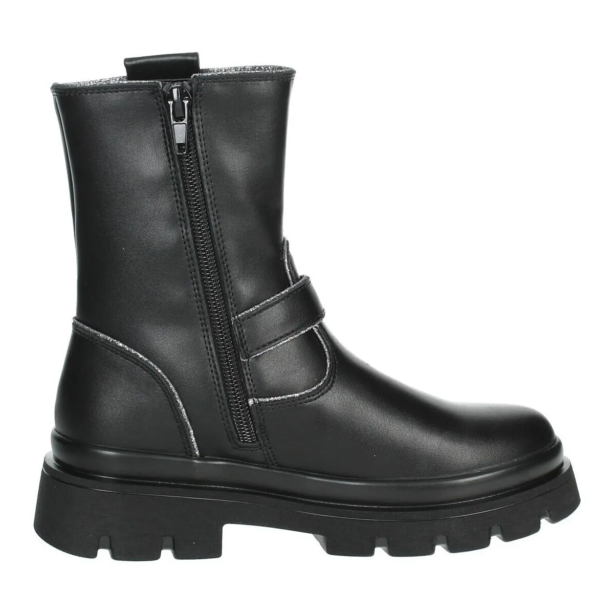 AG15642