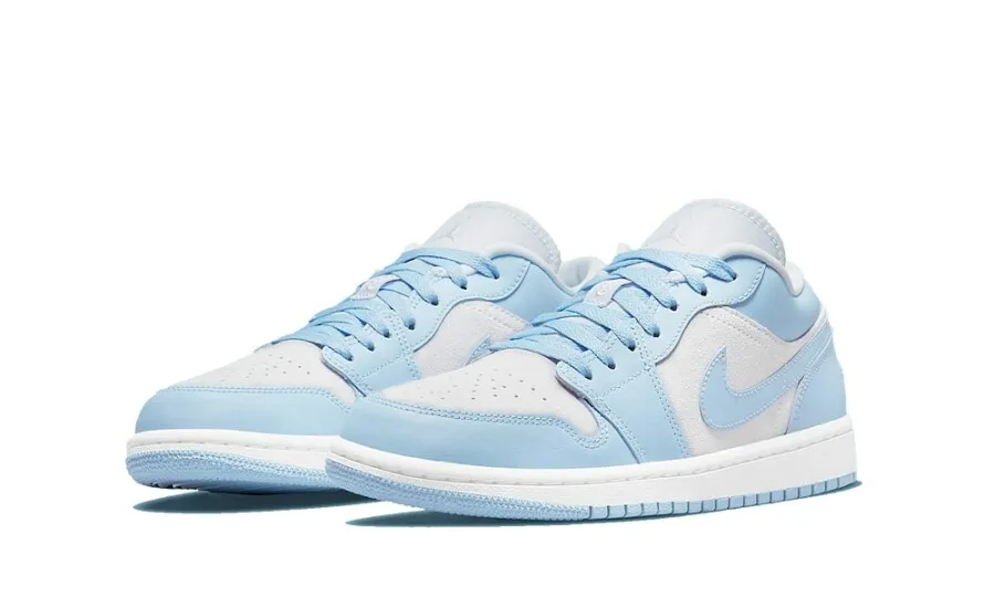 Air Jordan 1 Low University Blue Grey (W)