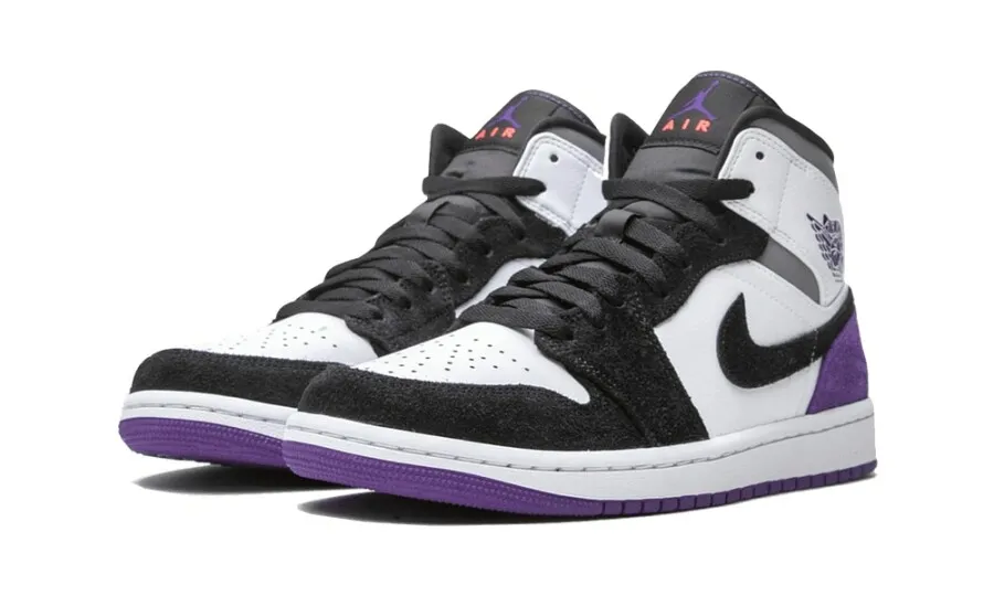 Air Jordan 1 Mid SE Purple