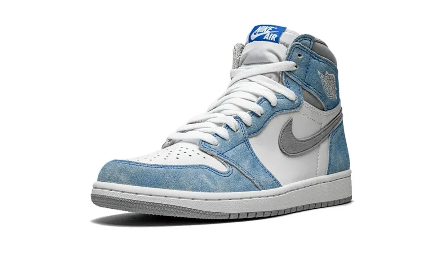 Air Jordan 1 Retro High OG Hyper Royal