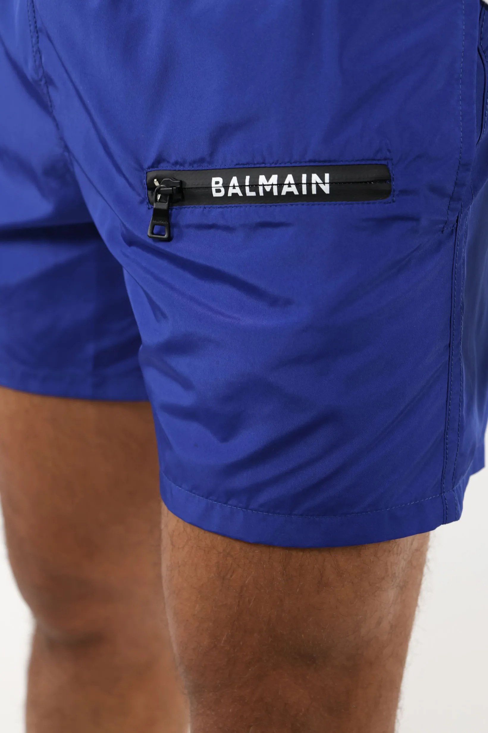 Bañador azul con logo en cremallera