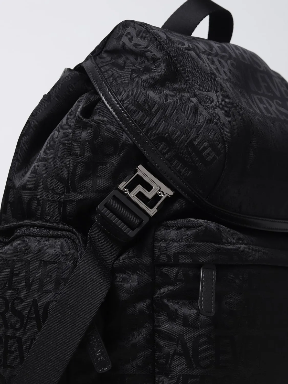 Bolsos hombre Versace