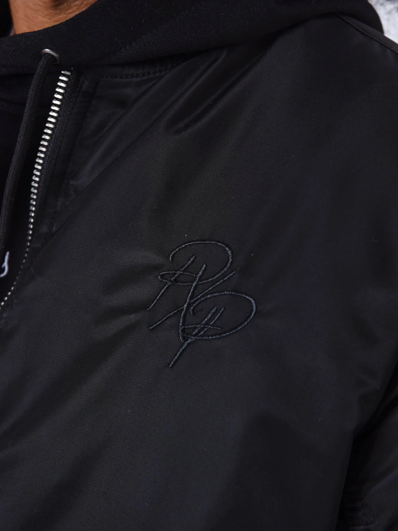 Bomber acanalada