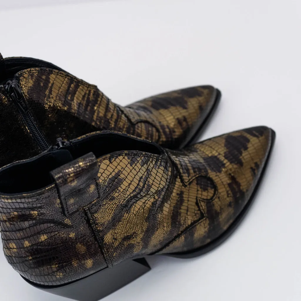 BOTIN  ELENA IACHI  E2004 ETOILE GOLD