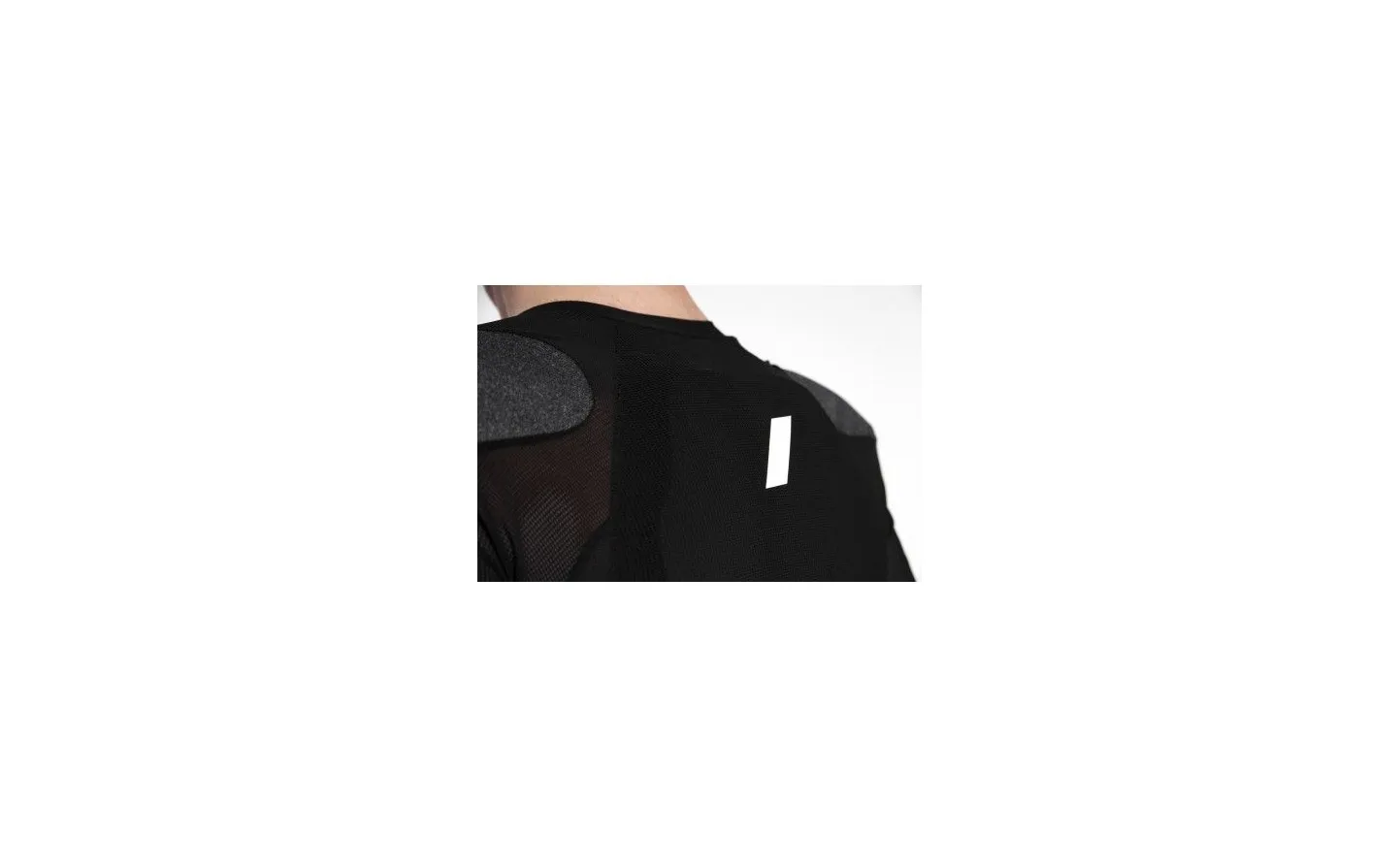 Camiseta 100% Tarka Manga Larga Negro |7001000004|