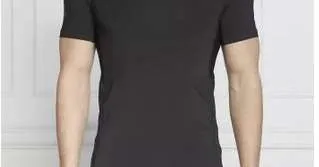CAMISETA ARMANI / PRECIO AL POR MAYOR 22€ / PRECIO AL POR MENOR 71€