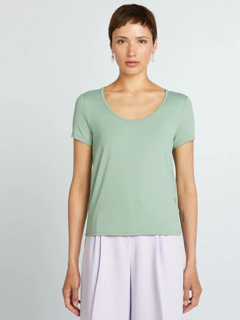 CAMISETA DE MANGA CORTA DE MICROFIBRA  VERDE