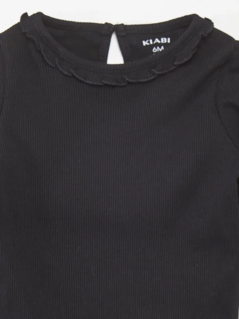 CAMISETA DE PUNTO DE CANALé CON VOLANTE EN EL CUELLO  NEGRO