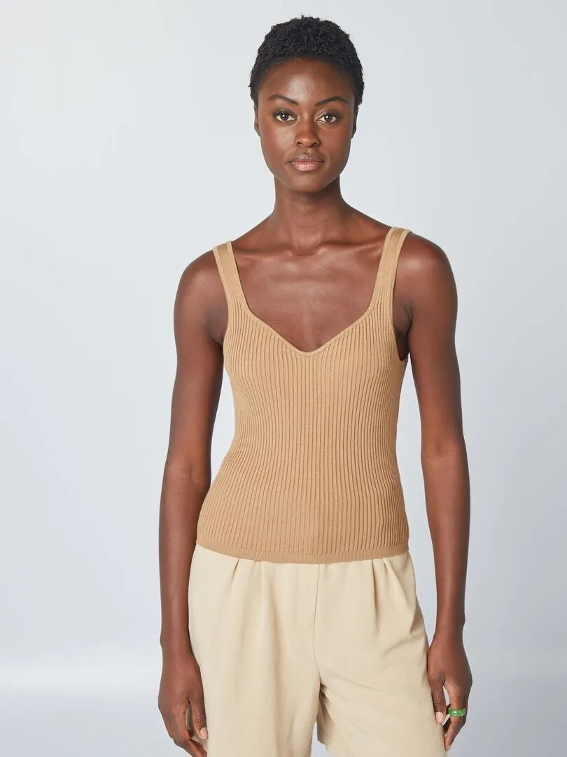 CAMISETA DE TIRANTES DE PUNTO DE CANALé  BEIGE