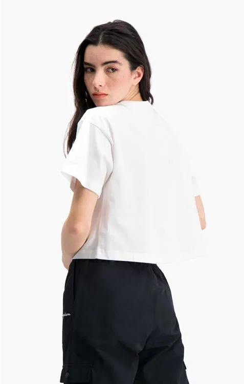 CAMISETA MANGA CORTA CHAMPION CHICA SCRIPT LOGO CROPPED BOXY TSHIRT REF. 112652 BLANCA LOGO PEQUEñO BRILLANTE
