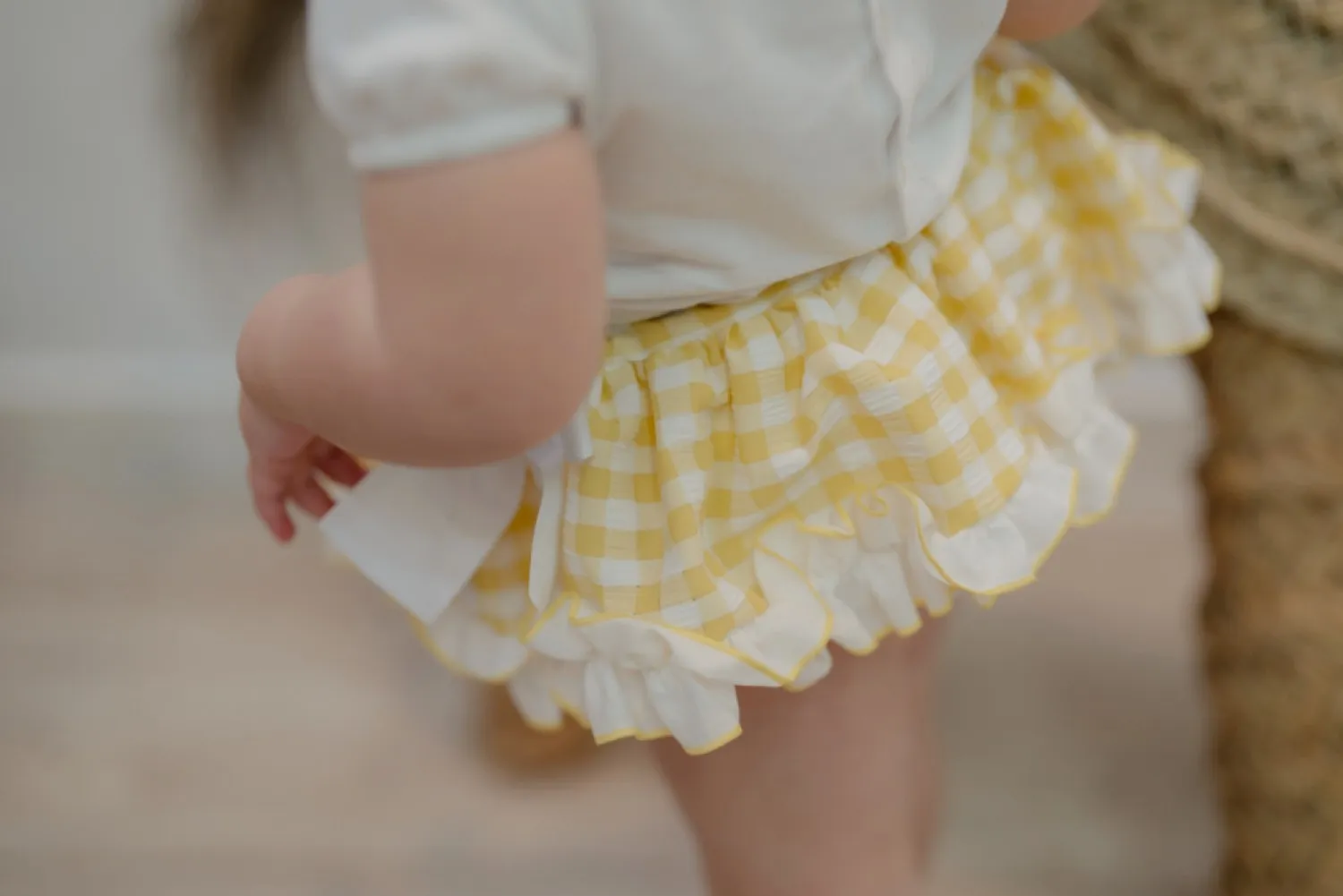 Camiseta y braguita para niña de Pio Pio Colección Vichy Amarillo