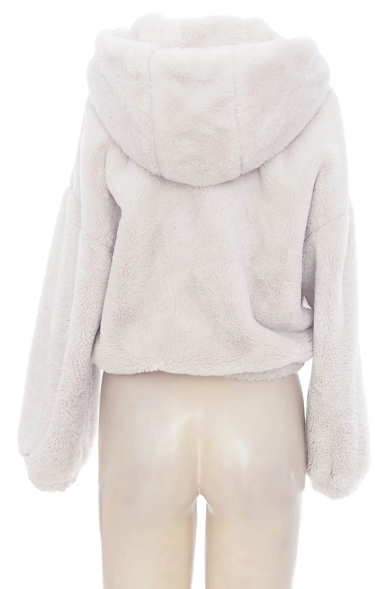 CHAQUETA / ABRIGO COLOR BLANCO  BERSHKA