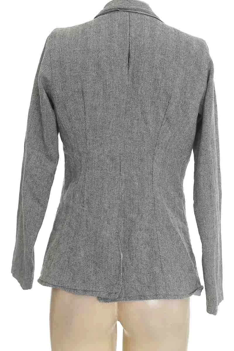 CHAQUETA / ABRIGO COLOR GRIS  CLOSEANDO