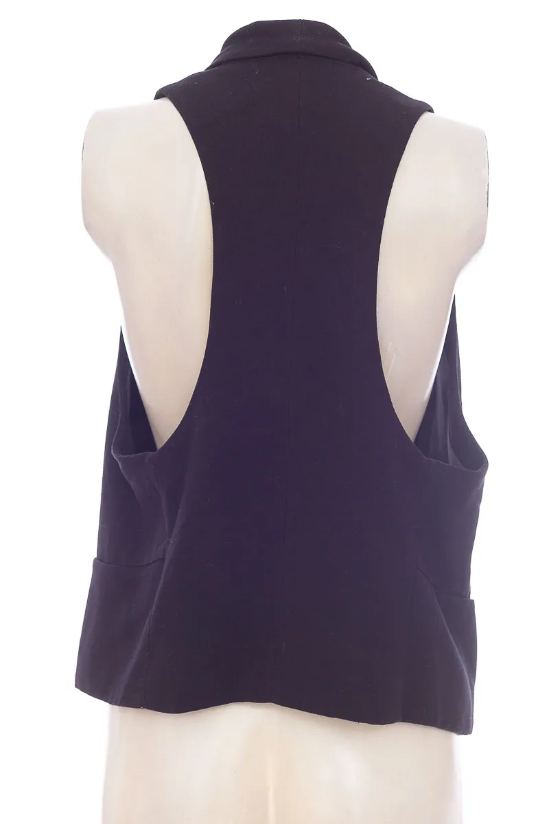 CHAQUETA / ABRIGO COLOR NEGRO  CABI