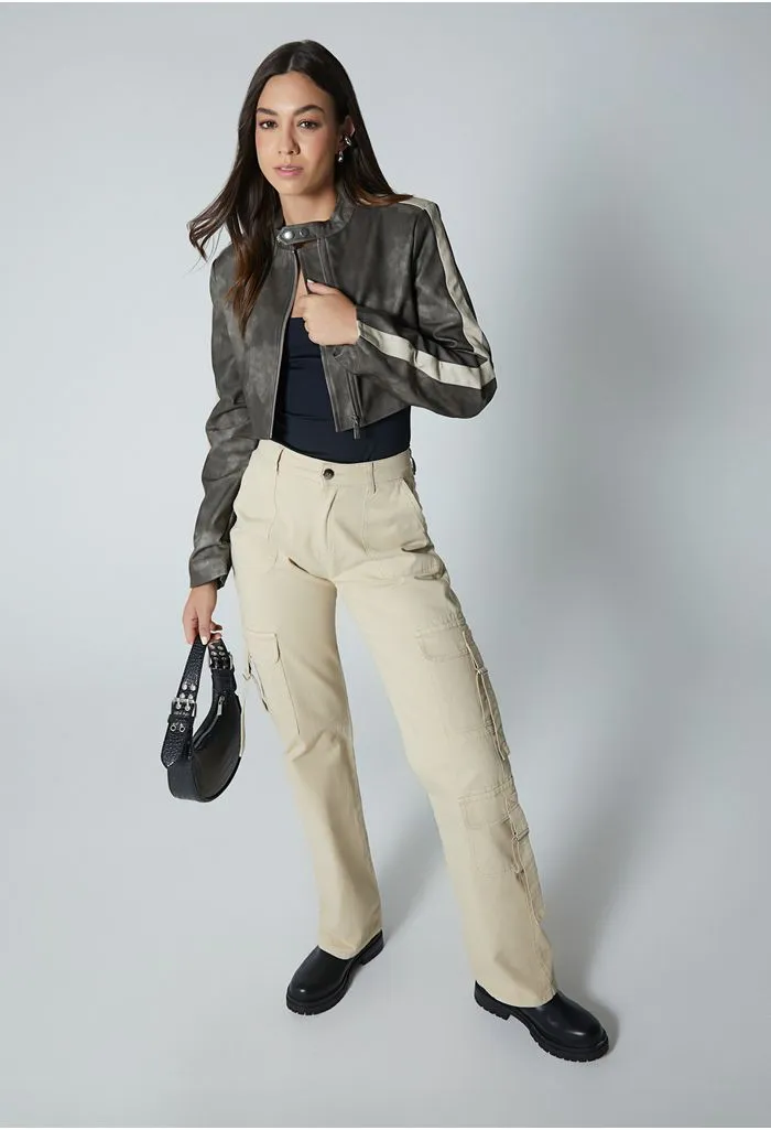 Chaqueta crop efecto envejecido para muj