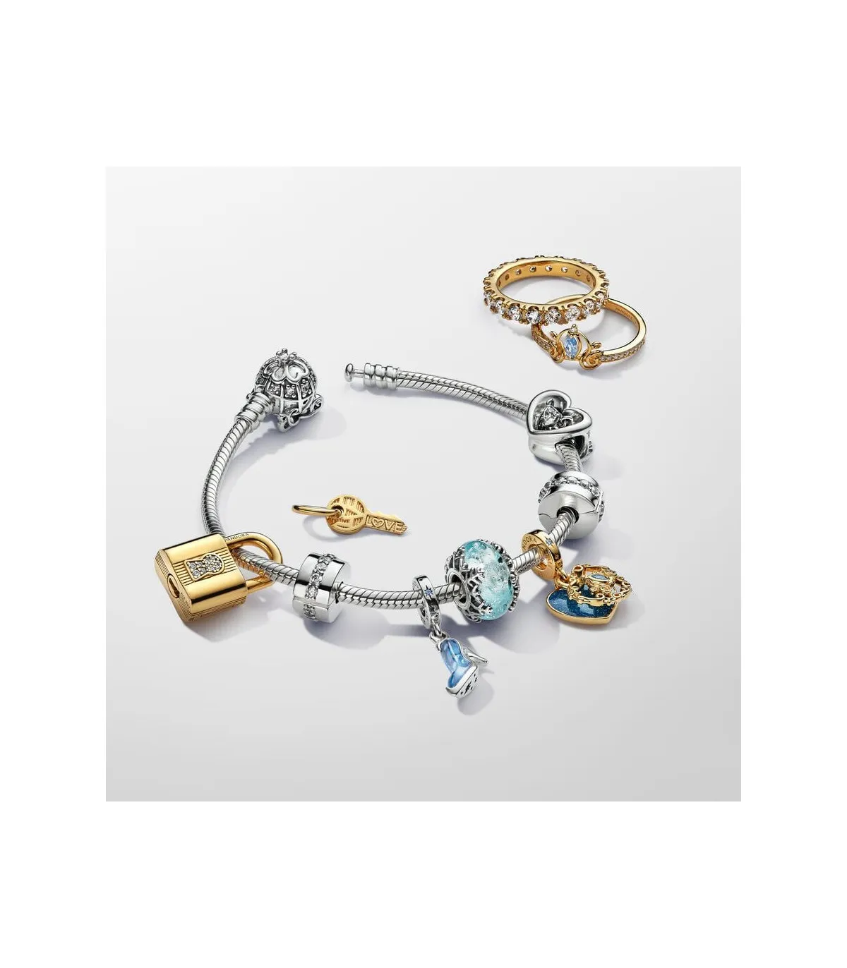 CHARM COLGANTE PANDORA ZAPATO DE CRISTAL DE LA CENICIENTA DE DISNEY  793071C01