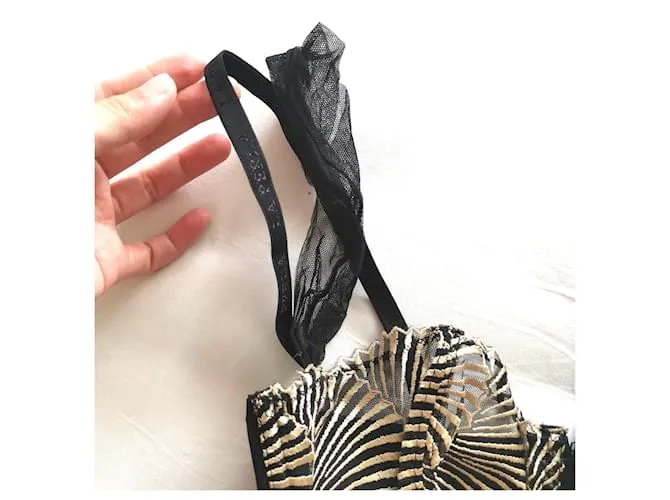 Conjunto de lencería La Perla de encaje y tul Verde oliva 