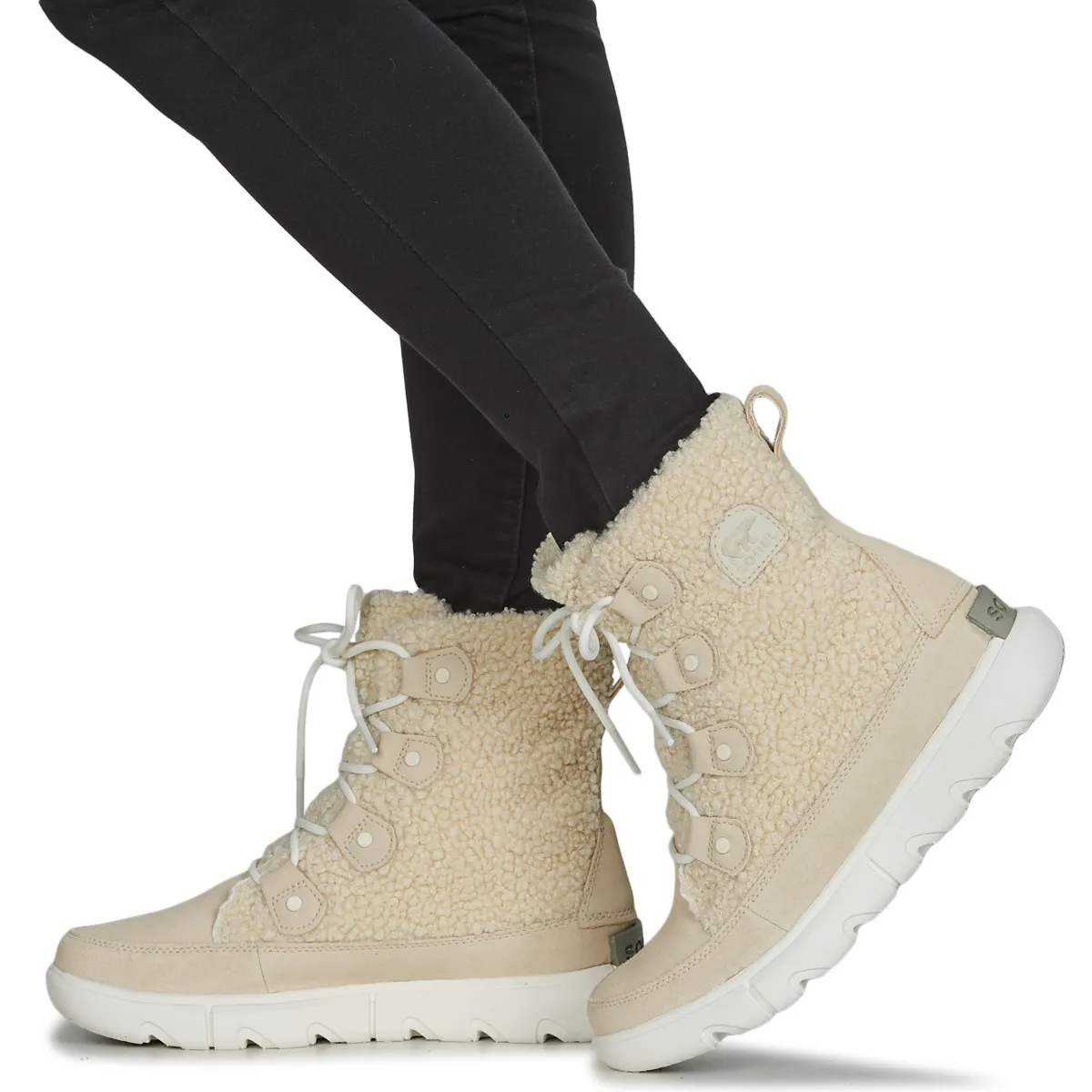 EXPLORER NEXT JOAN COZY