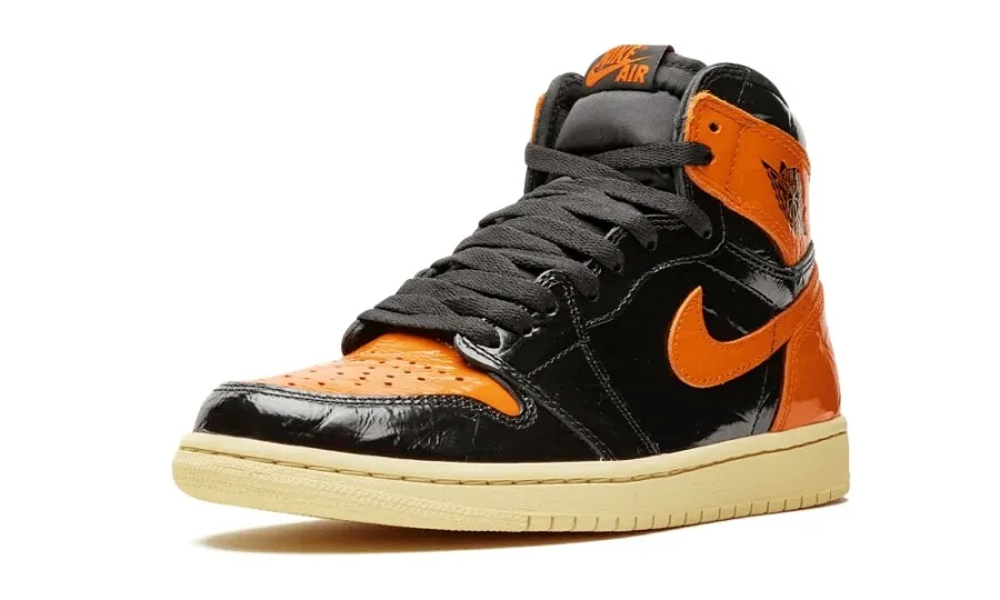 JORDAN RETRO HIGH OG  SHATTERED BACKBOARD 3.0