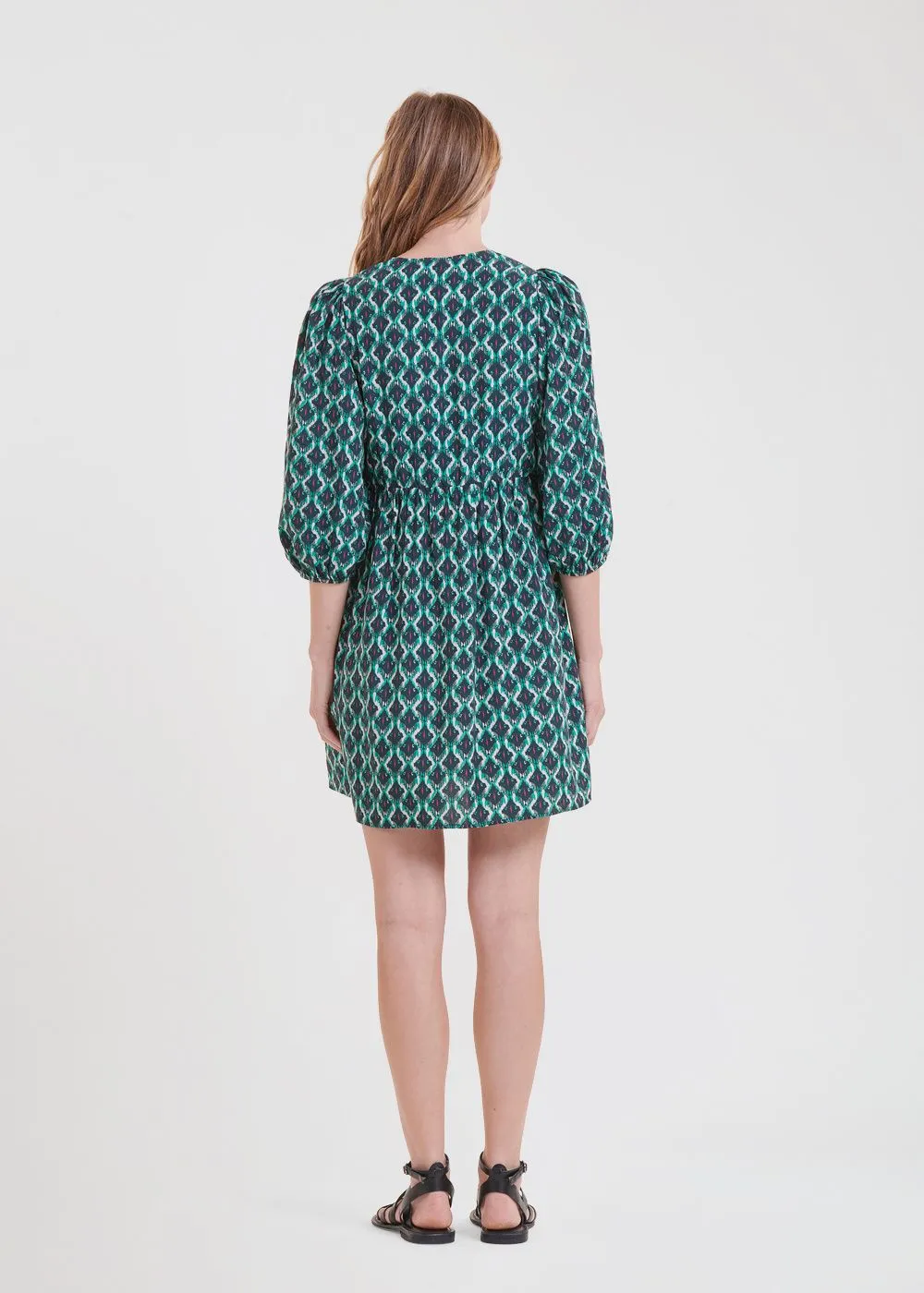 LA FEE MARABOUTEE Vestido corto entallado con cuello de pico y estampado en azul