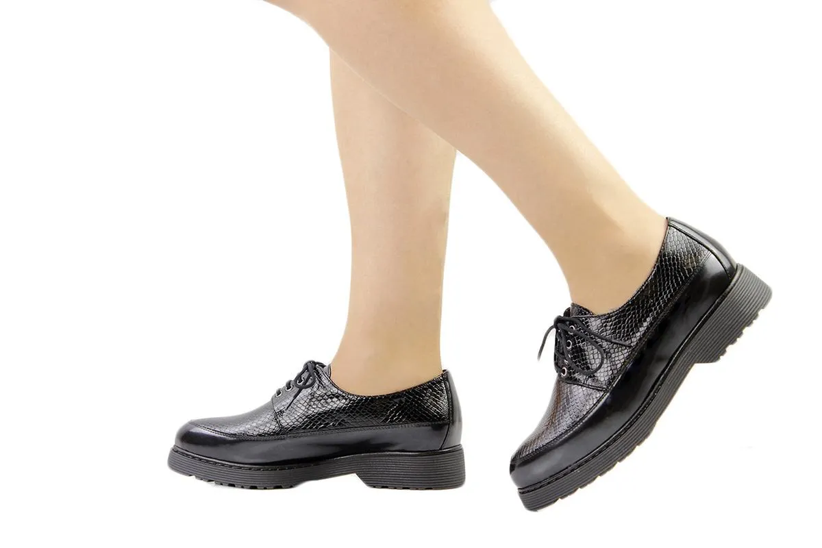 LACEUP SHOE BLACK ANTIC