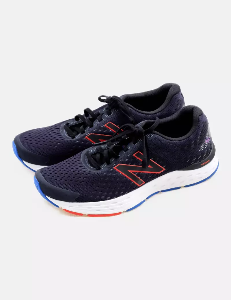 New Balance Zapatilla deportiva azul marina