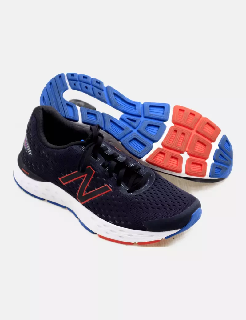 New Balance Zapatilla deportiva azul marina