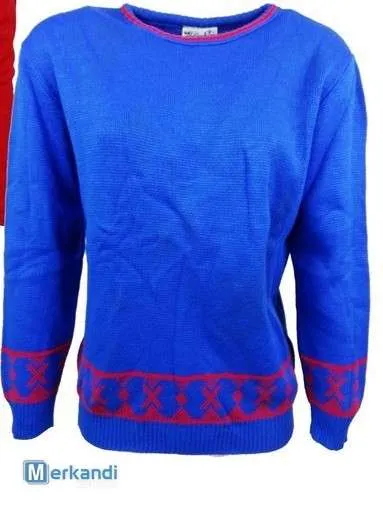 Prendas de punto y sudaderas de varias marcas.