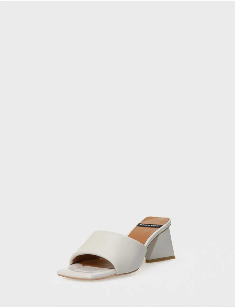 Sandalia Angel Alarcon Veruca Beige