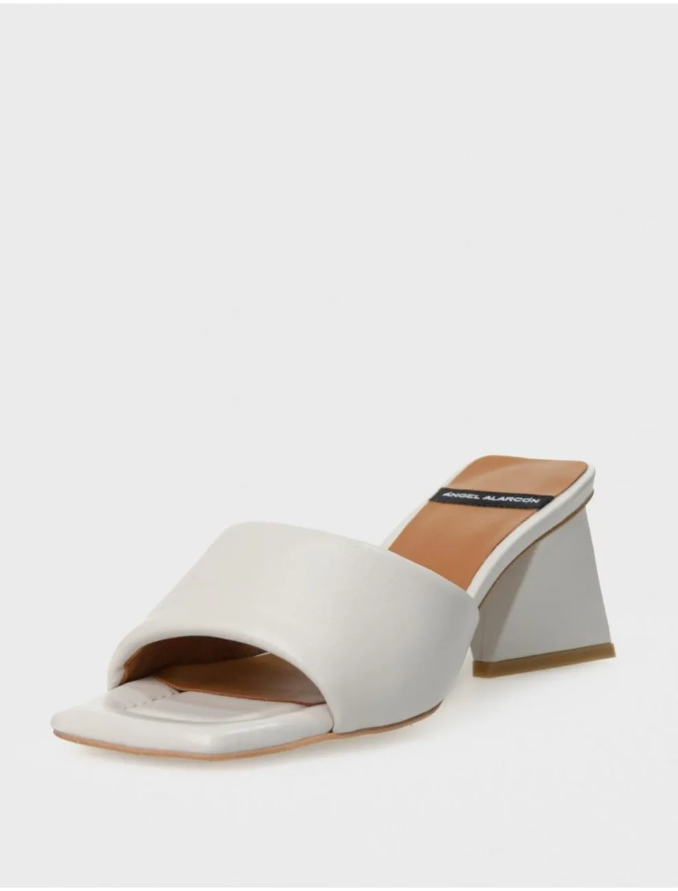 Sandalia Angel Alarcon Veruca Beige