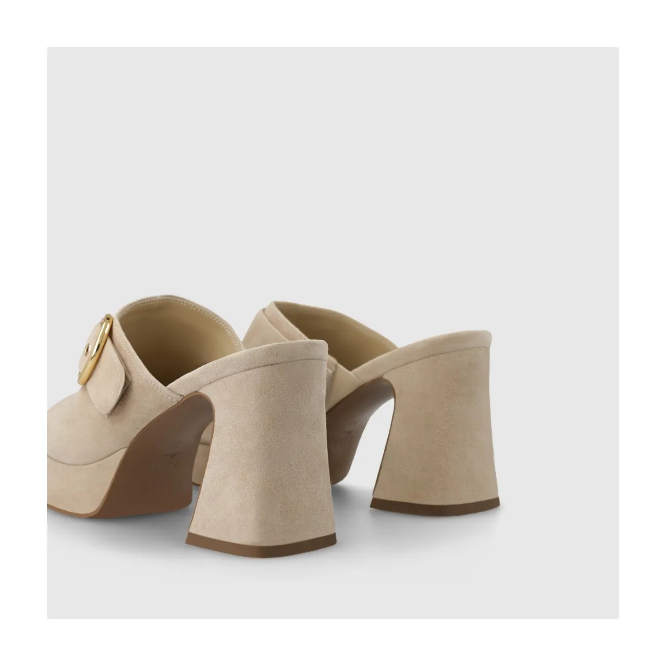 SANDALIAS BEIGE PE4700