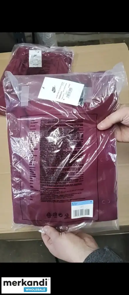 SUDADERAS Y PANTALONES DE CHáNDAL NIKE  MODELOS ACTUALES