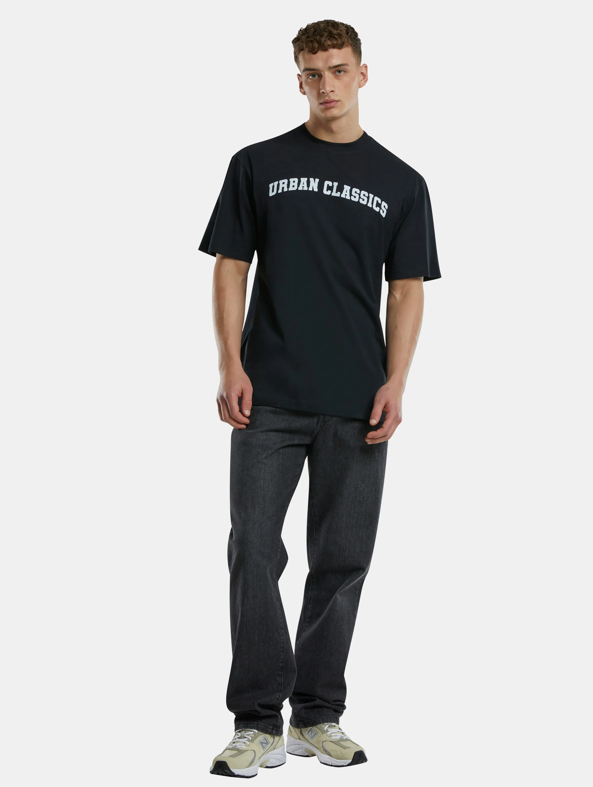 UC College Logo Tall 