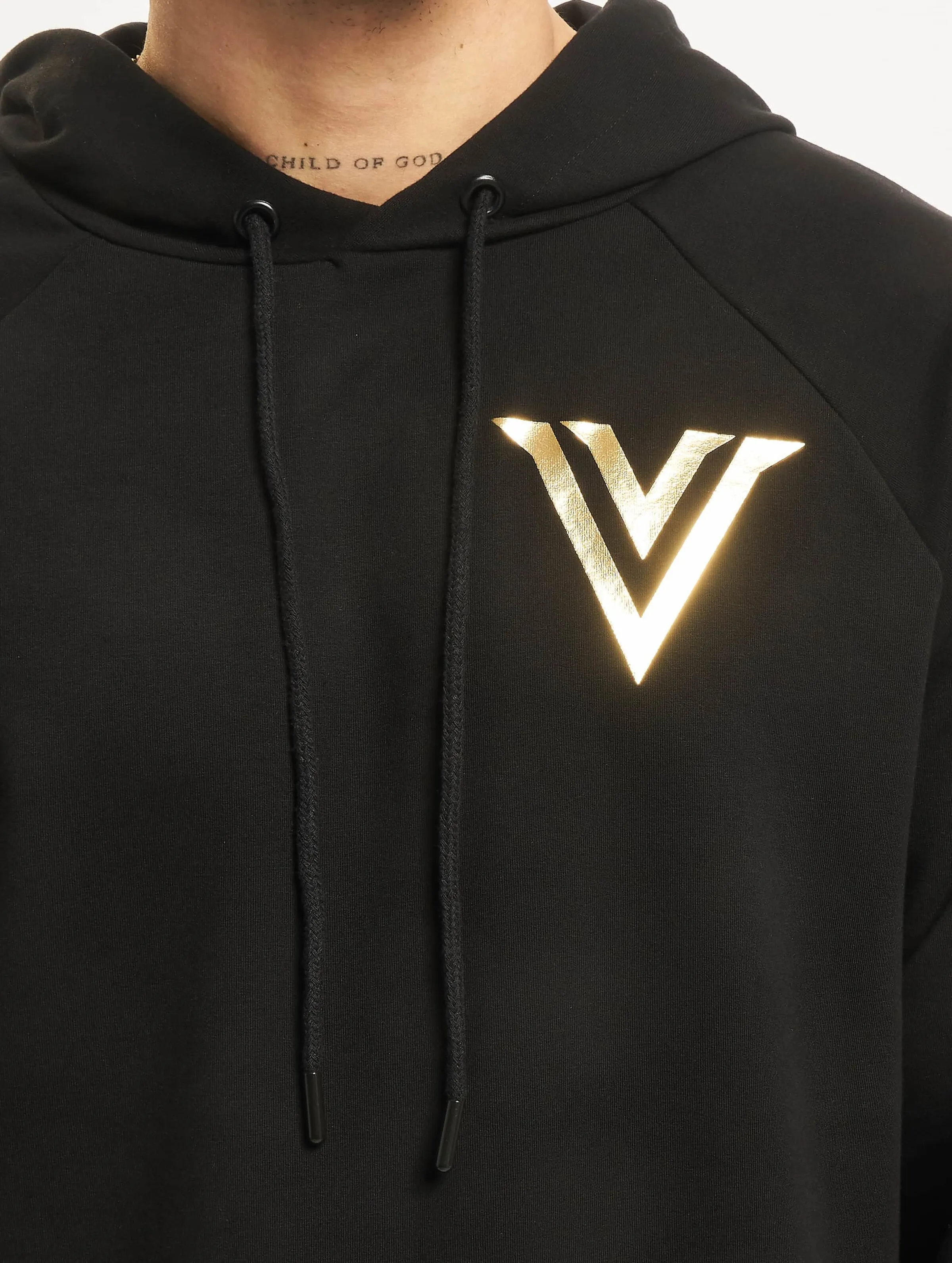 V Logo Wing Commander 