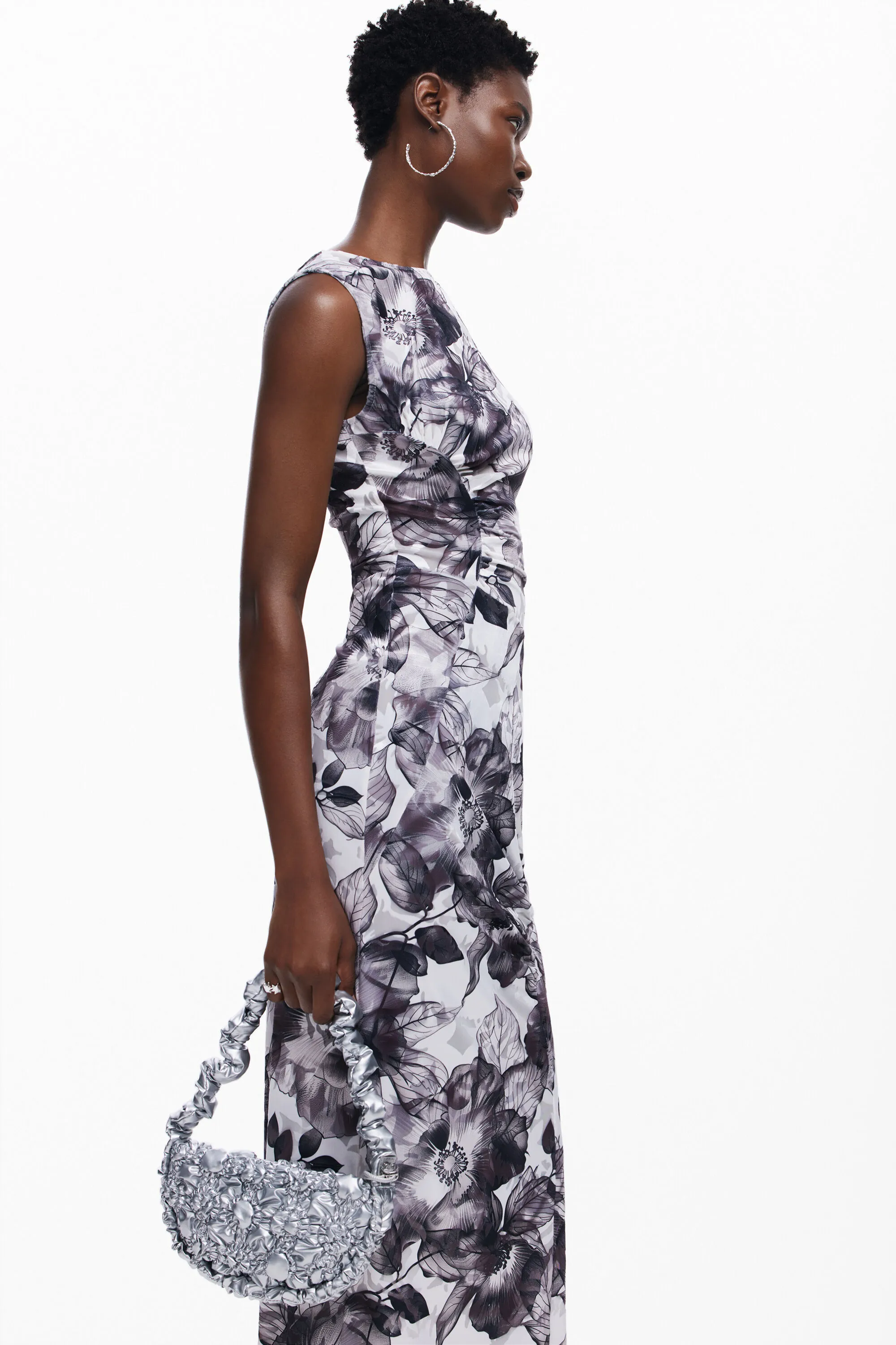 Vestido midi flores