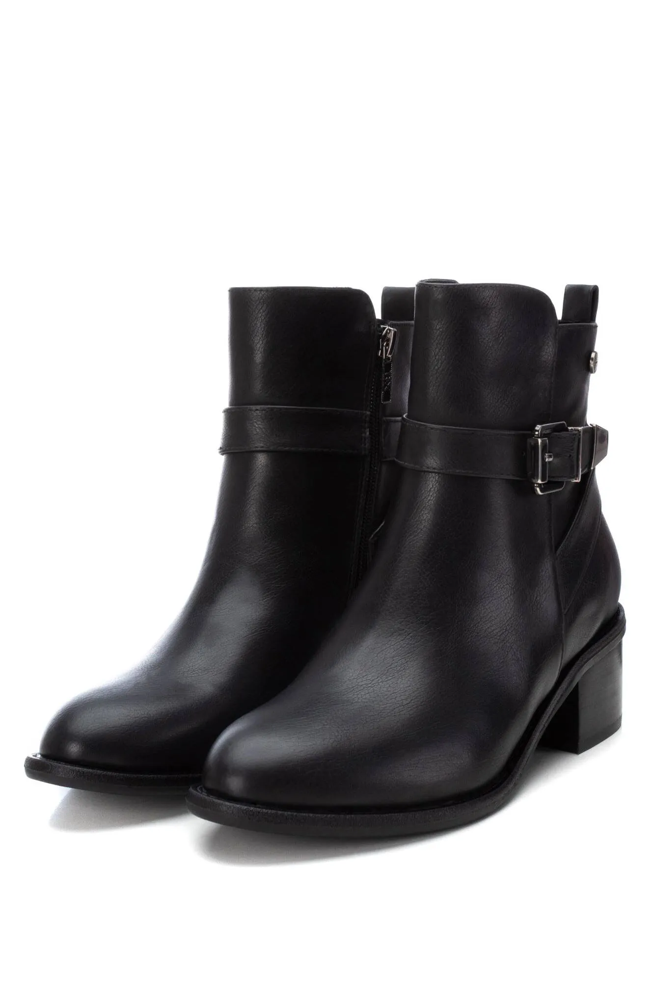 Xti Botin con tacon bajo y hebilla