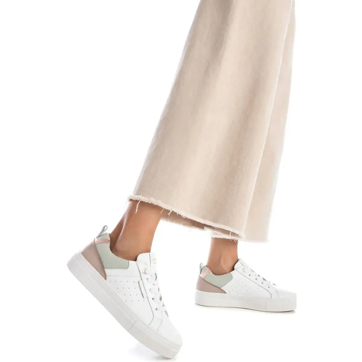 ZAPATILLA DE MUJER  16133302 BEIGE AQUA