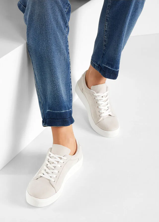 Zapatillas con plataforma Beige