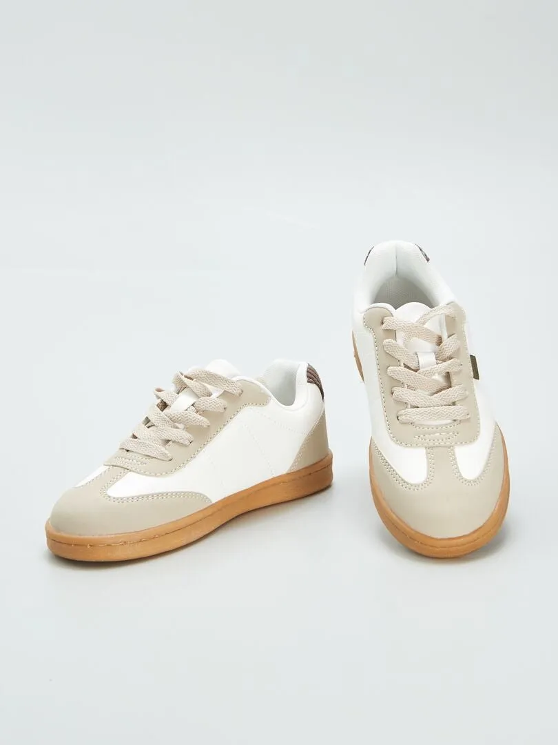 ZAPATILLAS DEPORTIVAS BAJAS  BEIGE