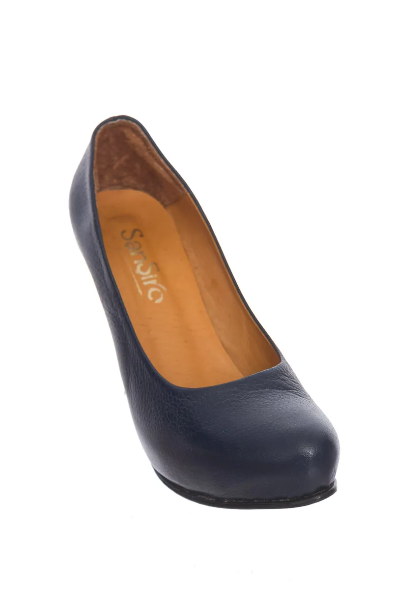ZAPATOS COLOR AZUL  SANSIRO